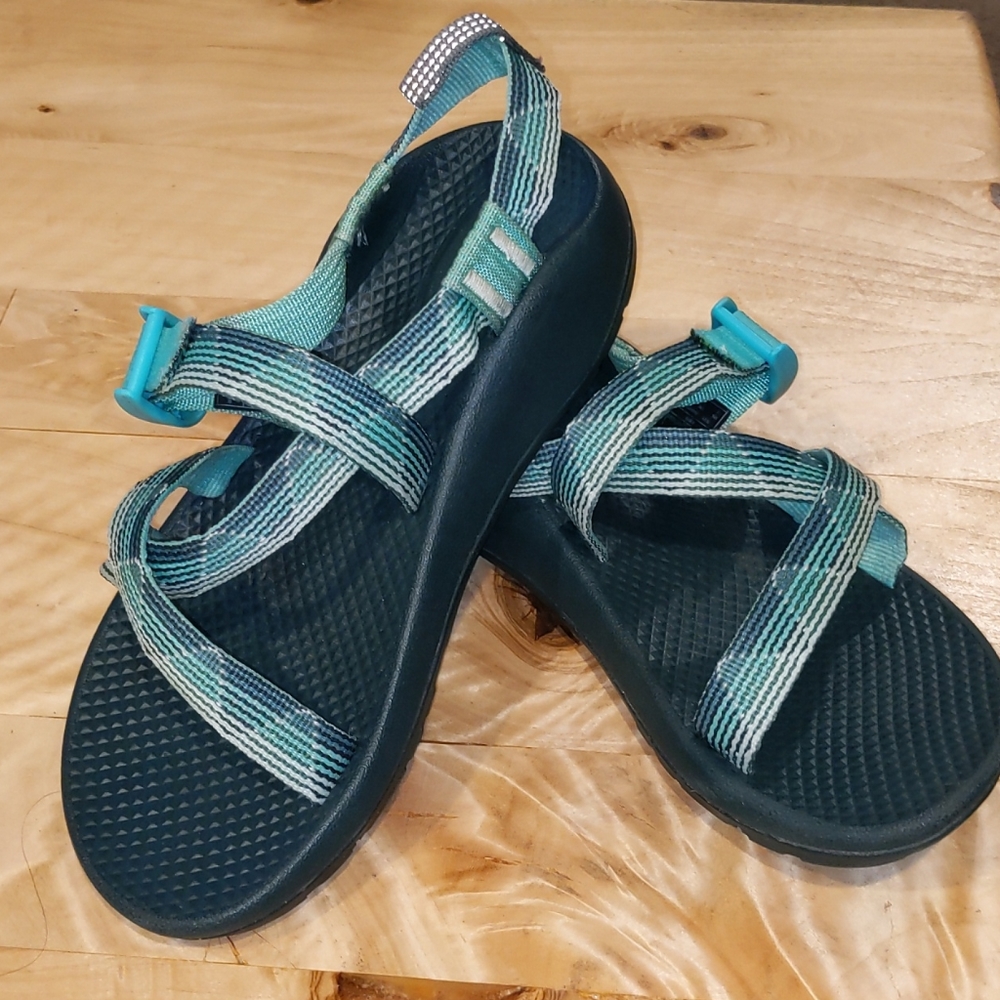 Girls Chacos